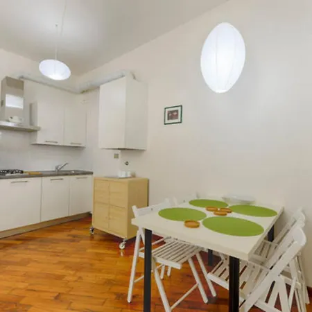 Grazioso In Centro- Wifi Ascensore Aria Condizionata Apartment