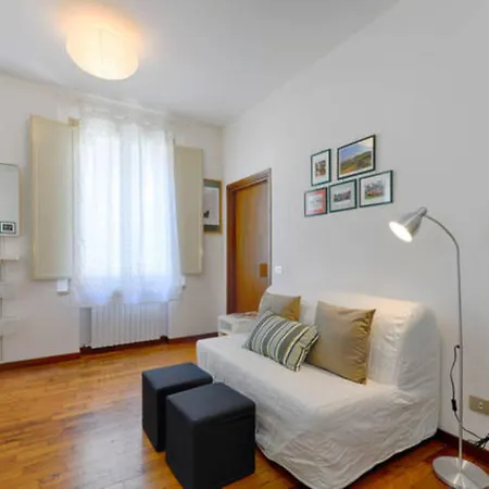 Grazioso In Centro- Wifi Ascensore Aria Condizionata Apartment *